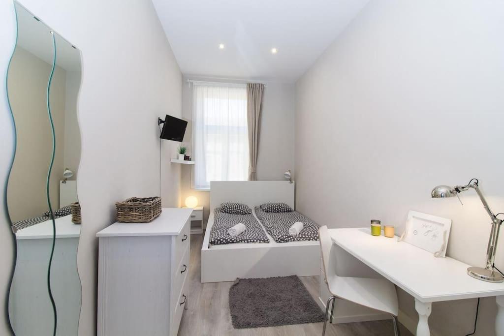 Cityscape Budget Thokoly Apartment *
